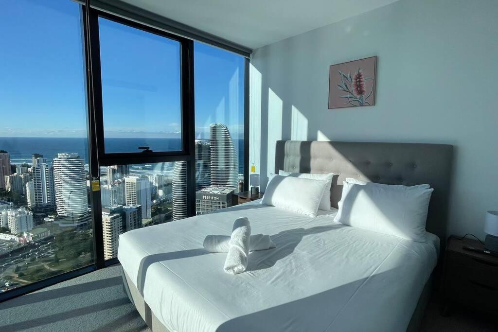 Stunning Oceanview 2Br In The Heart Of Broadbeach 44F Apartment Gold Coast Exterior foto
